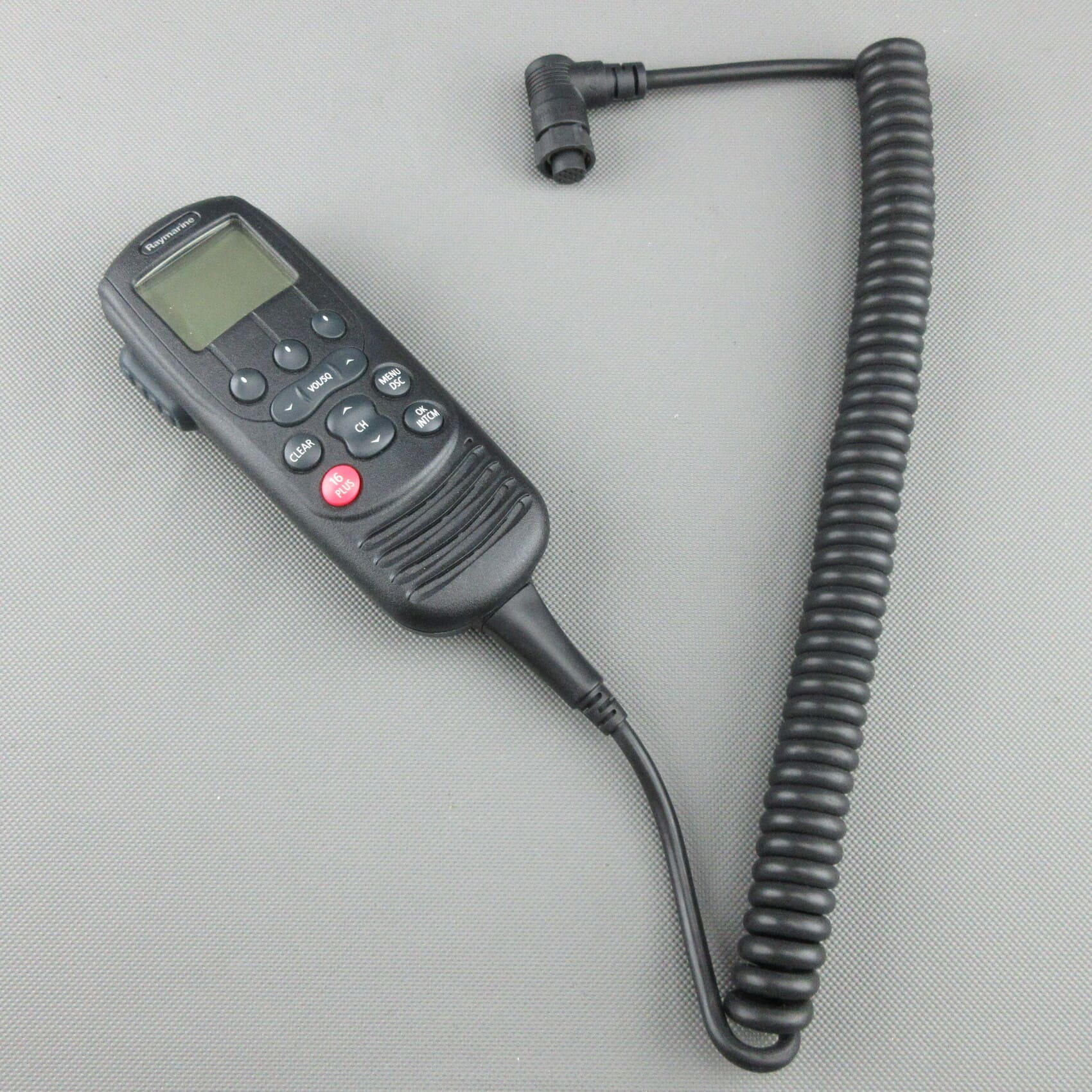 Combiné Raymarine® Ray260 A80197 nettoyé et testé techniquement, en excellent état et sans altération due aux UV.
